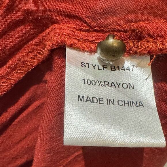 Jodifl rust color keyhole ruffle top size small - Picture 5 of 6